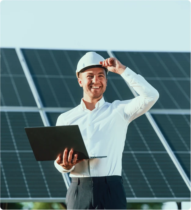 SYMX Solar Field Worker